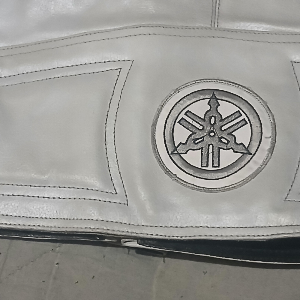 Yamaha R Leather Jacket - Picture 5 of 8